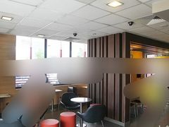 -麦当劳(哈西万达店)