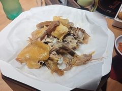 -头上红煨盐鸡·非遗院子餐厅