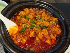 -万重锦·人文川菜馆(骡马市店)