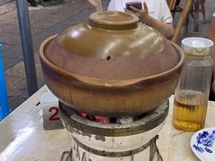 -广味炭炉鸡煲(宝业路分店)