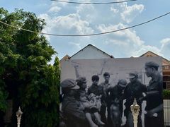 -吐斯廉屠杀博物馆