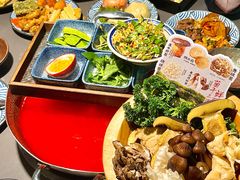 -楠小云·云南鲜菌·鲜牛自助火锅(九眼桥店)
