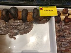 牛肝菌烧乌鱼-鹊华居·地道鲁菜·海鲜·融合味(大明湖店)