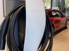 -TESLA 特斯拉(广州天环广场体验店)