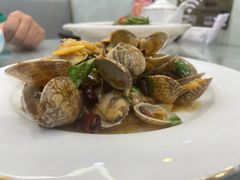 -金沙滩海鲜餐厅·海肠捞饭·手工水饺(梅江龙水园店)