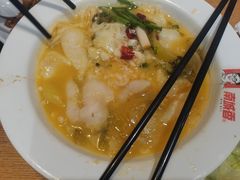 -南城香·饭香串香馄饨香(青年路店)