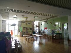 -英皇尤渡实验幼儿园