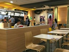 大堂-麦当劳(新世纪环球中心店)