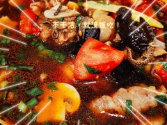 -鸿兴面馆馄饨小笼(稻香店)