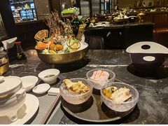 -半岛翡丽海鲜自助餐厅(观风亭店)