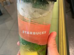 -星巴克(广州中华广场B1层店)