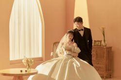 -巴黎春天婚纱摄影(临安店)