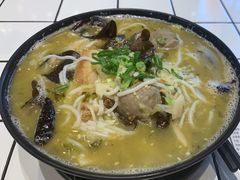 -肥汁米蘭香港米线(长宁来福士店)