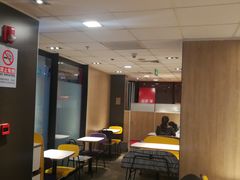 -麦当劳(国家体育场南路店)