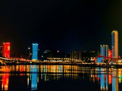 -中国宜宾·长江地标广场