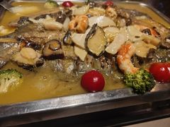 -鸣记脆皮烤鱼·海鲜烤鱼(亿合城店)