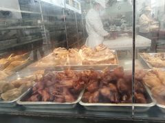 -陆稿荐观前街店