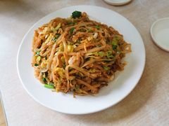 鸡蛋青菜炒河粉-王记汤粉店(景田店)
