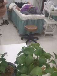 -智丽佳人祛斑祛痘美容美体