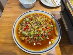 酸辣鸡杂-自贡盐帮菜·玩辣餐厅(樱花园西街店)
