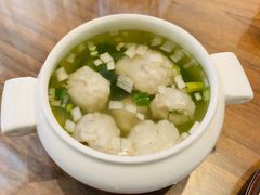 鲜嫩黄花鱼丸汤-将相和·海鲜蒸饺大连菜