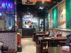 大堂-陈光记烧腊(长寿路店)