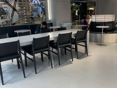 -M Stand(成都COSMO店)