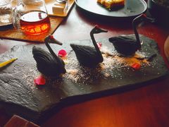 黑天鹅榴莲酥-解香楼(八盘岭路店)