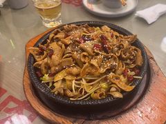-英兰朝族饭店·英兰锅包肉(佳园路店)