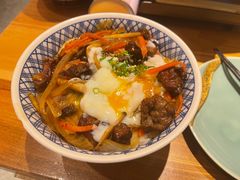 洋葱牛肉饭-初居食屋日式料理(万象城购物中心店)