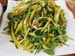 老虎菜-李连贵熏肉大饼(天通苑店)