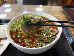 -陇上全荟兰州传统牛肉面(延吉路店)