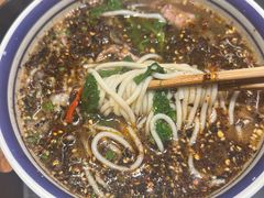 招牌生烫牛肉肉酱米线-云阿蛮云南生烫牛肉米线(奉贤路店)