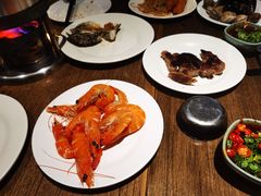 -遇上西雅图多融合海鲜自助餐厅(中房金谊广场店)