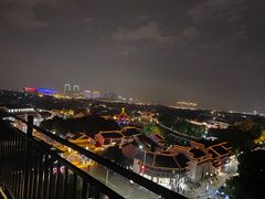 -顽啤熊·酒客酒馆(苏城夜景必选店)