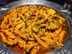 -胖哥俩肉蟹煲(华贸店)