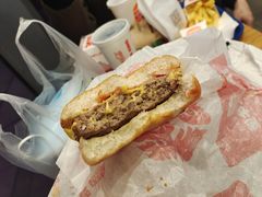 黑椒厚牛宝堡-汉堡王(北京三里屯购物中心)