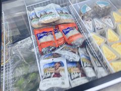 -正飞鲜奶(吐鲁番路店)