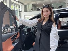 -上海星瀚奔驰4S店(红柳路店)