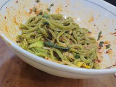 -秦君宝手擀菠菜面(金花路店)