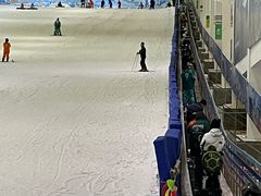 -乔波室内滑雪场