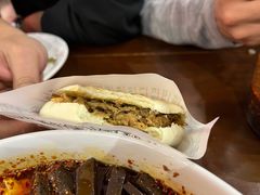 肉夹馍-长安面坊(西点茂店)