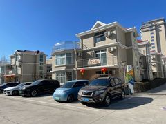 -兴芮温泉度假区