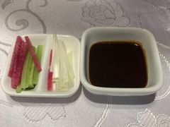 -湖庭壹品鸭王·传统北京烤鸭·别墅私房菜·庭院宵夜(江宁店)