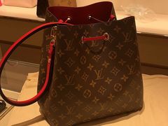 -LV路易威登(德基广场店)
