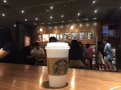 抹茶拿铁-星巴克臻选(广州高德置地秋广场店)