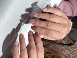 -丽心自助美甲美睫