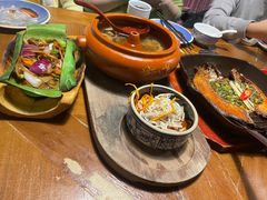 -雀舞云南菜(天津天河城购物中心店)