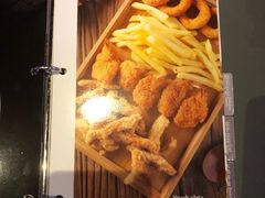 -范特西FANTASY量贩式KTV(民主广场店)