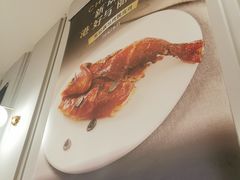 -港丽餐厅(高德置地店)